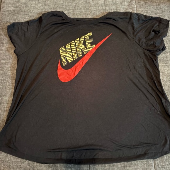 Nike Tops - Women’s Nike Black Tee with Animal Print Text, 2x